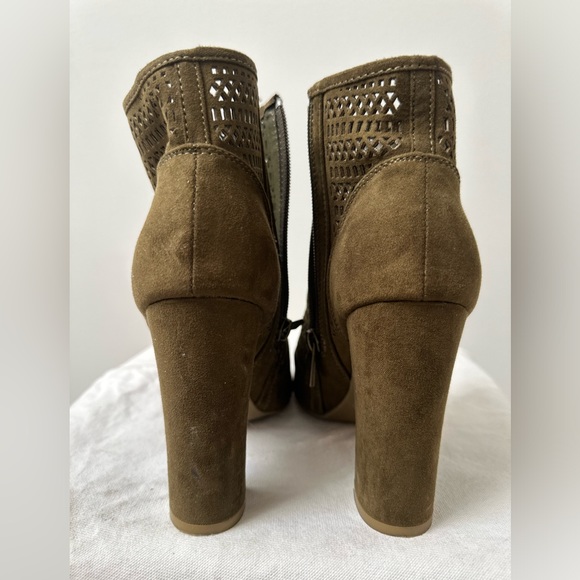 Bamboo Olive Open Toe Heel - Picture 3 of 5